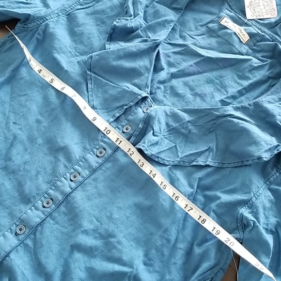 🧶Free People Blue Button Blouse - Picture 8 of 9